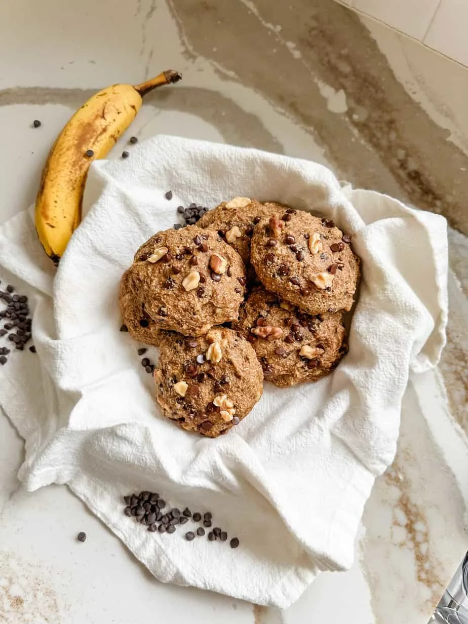 vegan-banana-bread-cookies