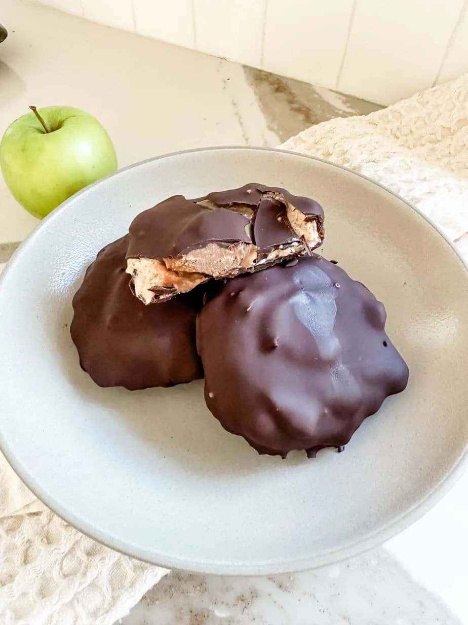 caramel-apple-yogurt-bites