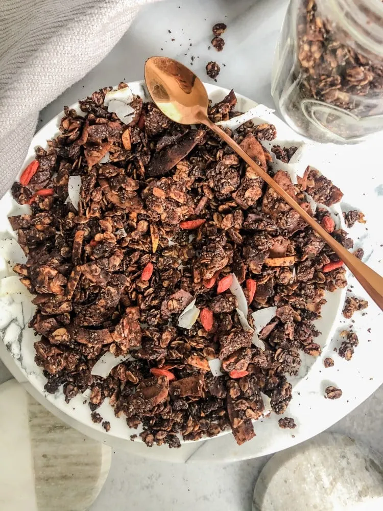 coconut-chocolate-granola