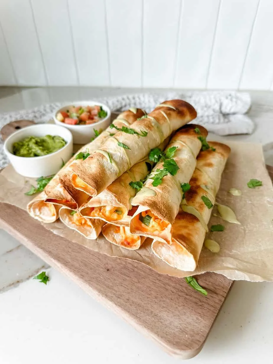 buffalo-chicken-flautas