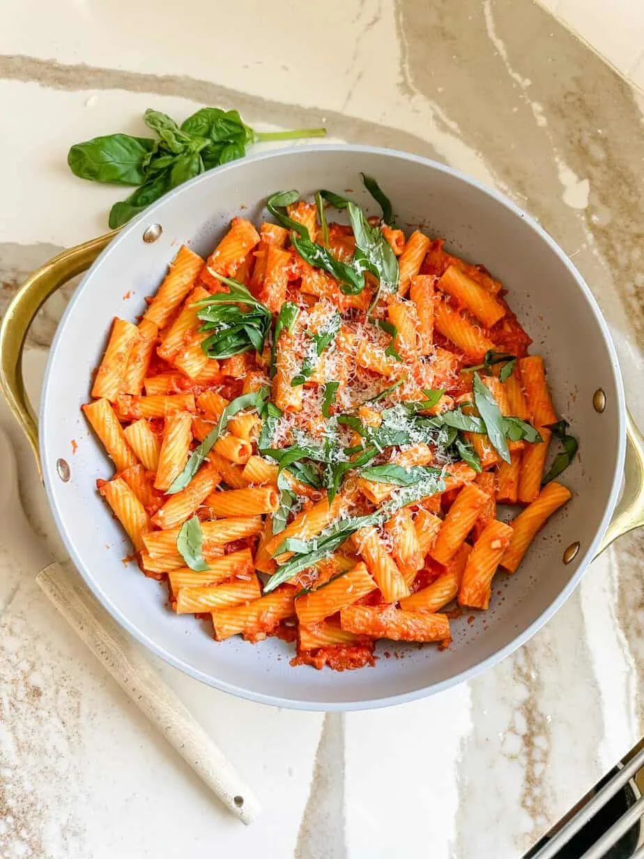 cottage-cheese-vodka-sauce-for-pasta