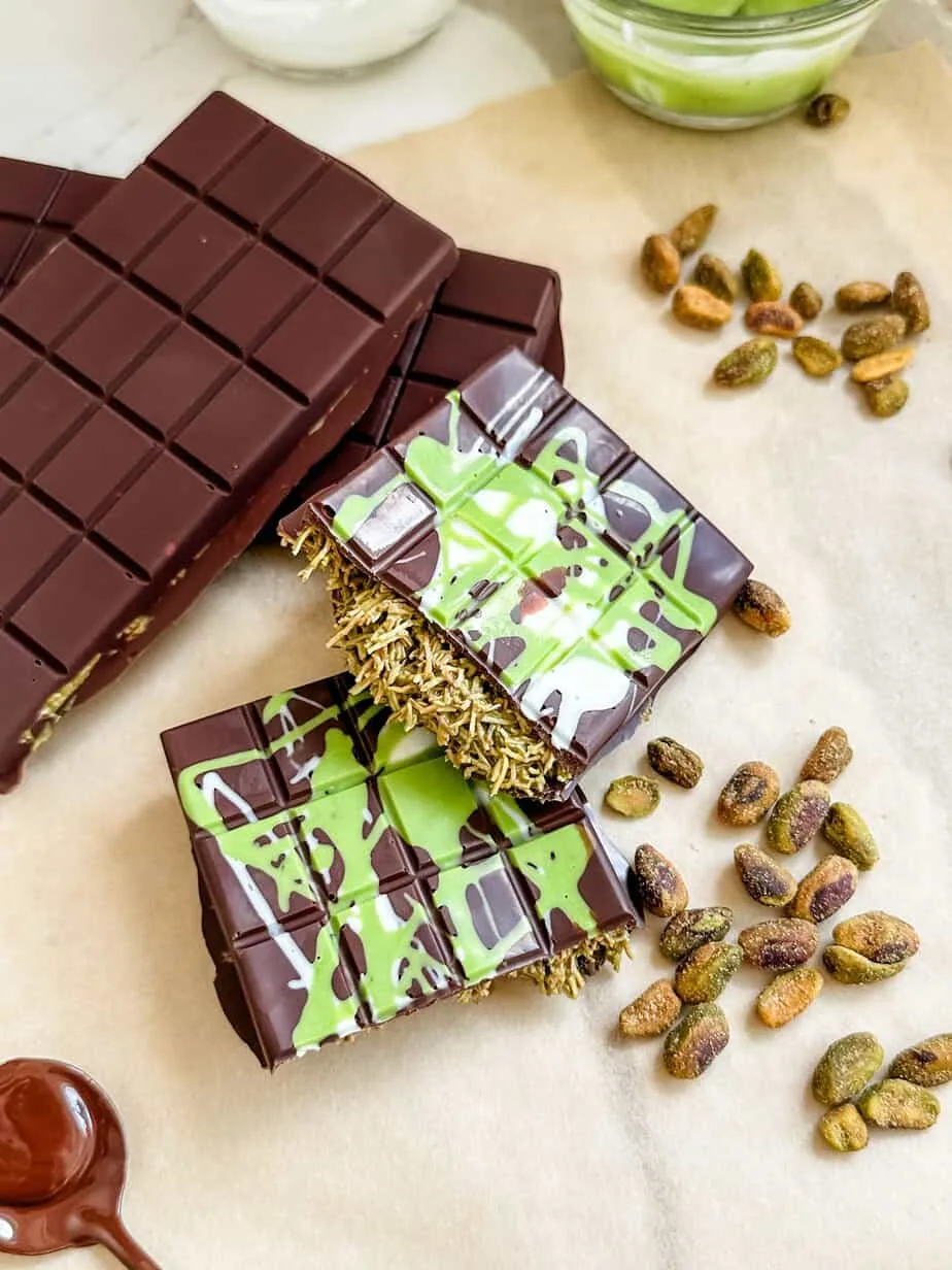 viral-pistachio-kunafa-chocolate-bar