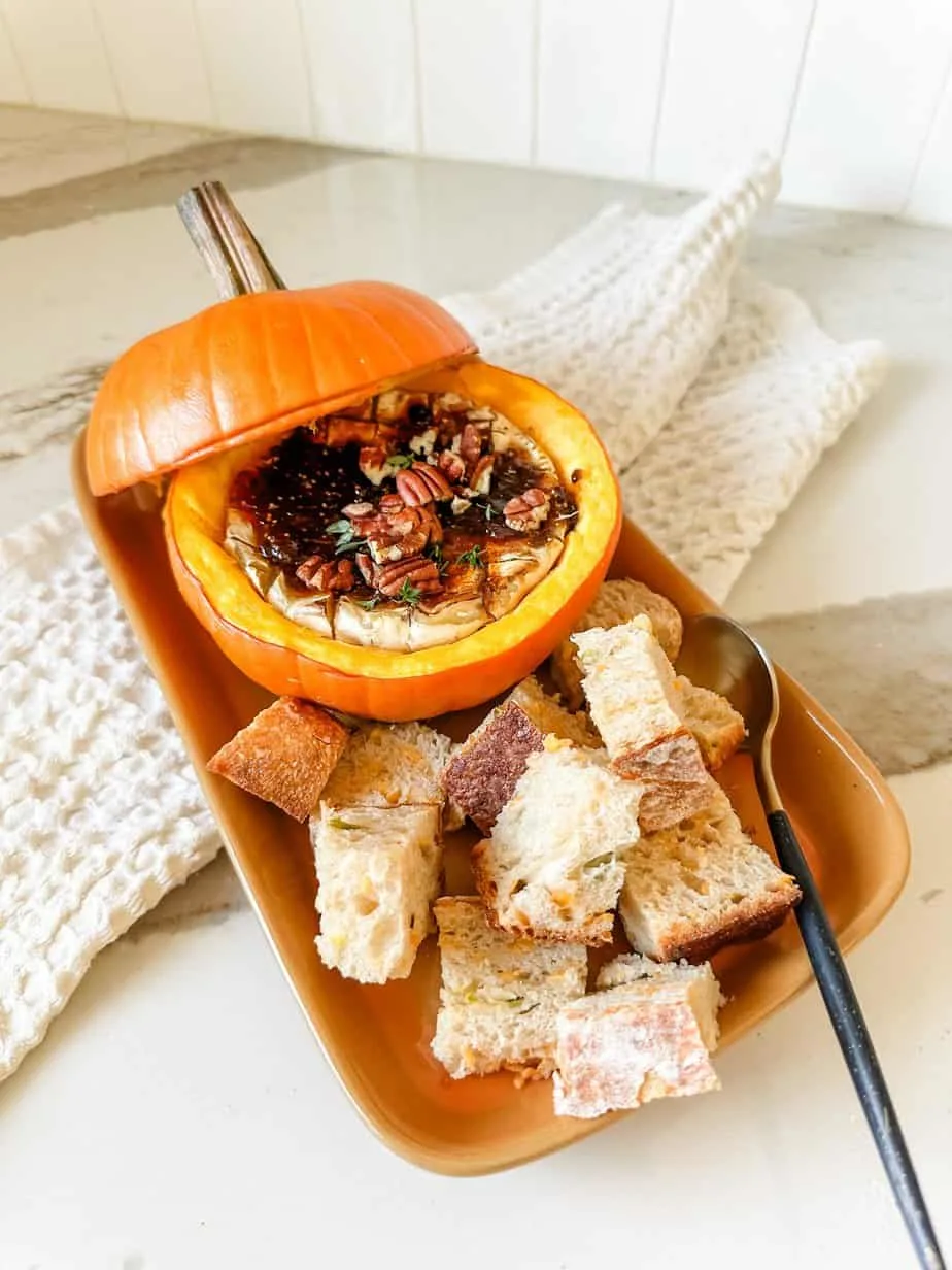 mini-pumpkin-baked-brie