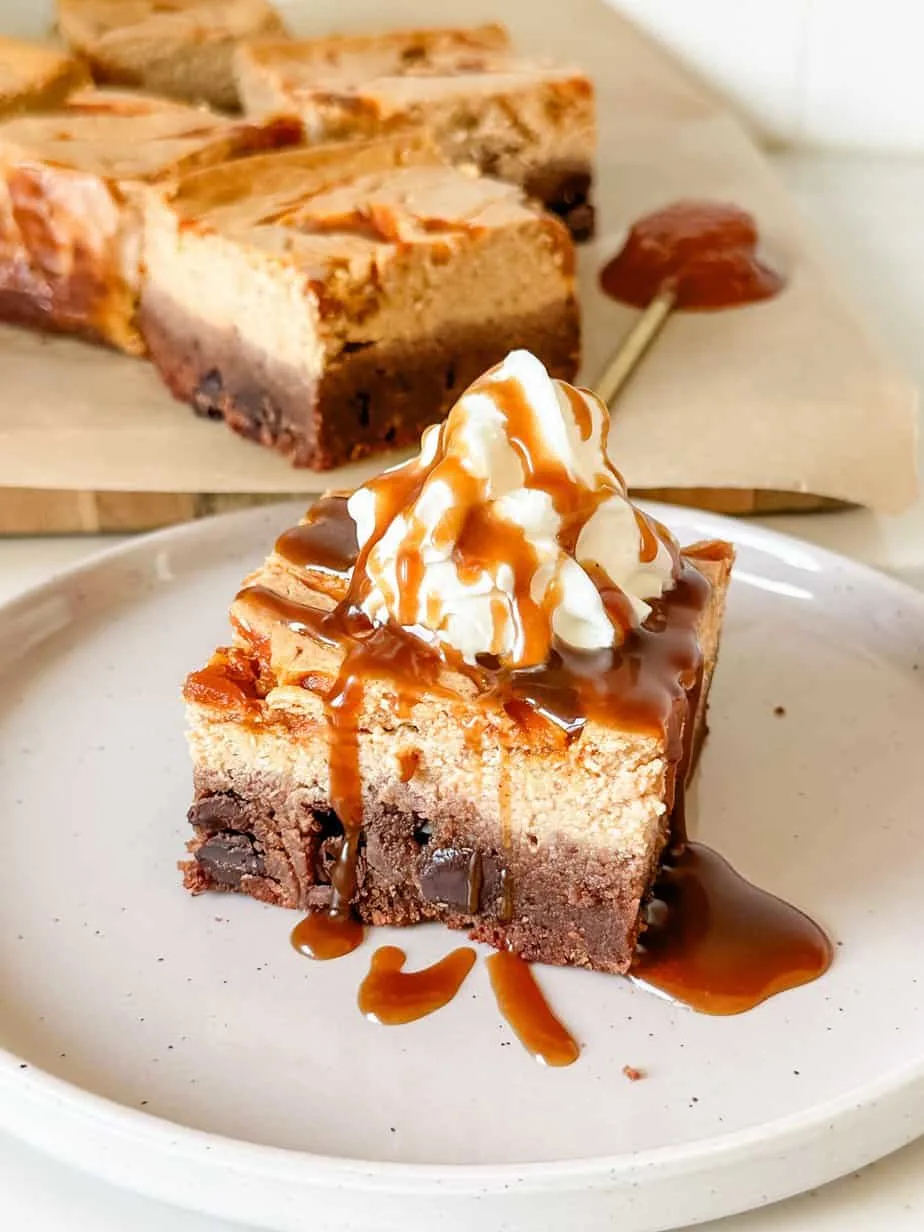 cottage-cheese-pumpkin-cheesecake-brownies