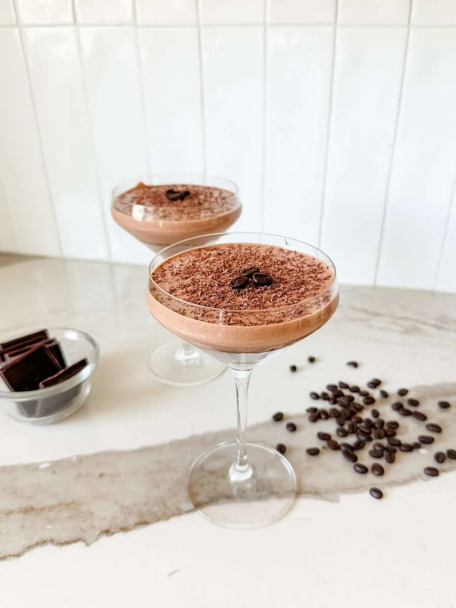espresso-martini-coffee-cheesecake-(no-bake)