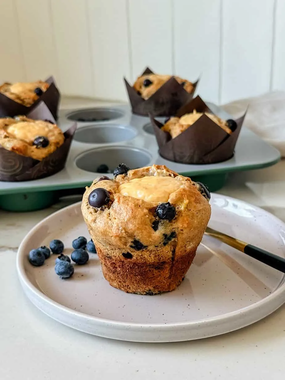 blueberry-cream-cheese-muffins