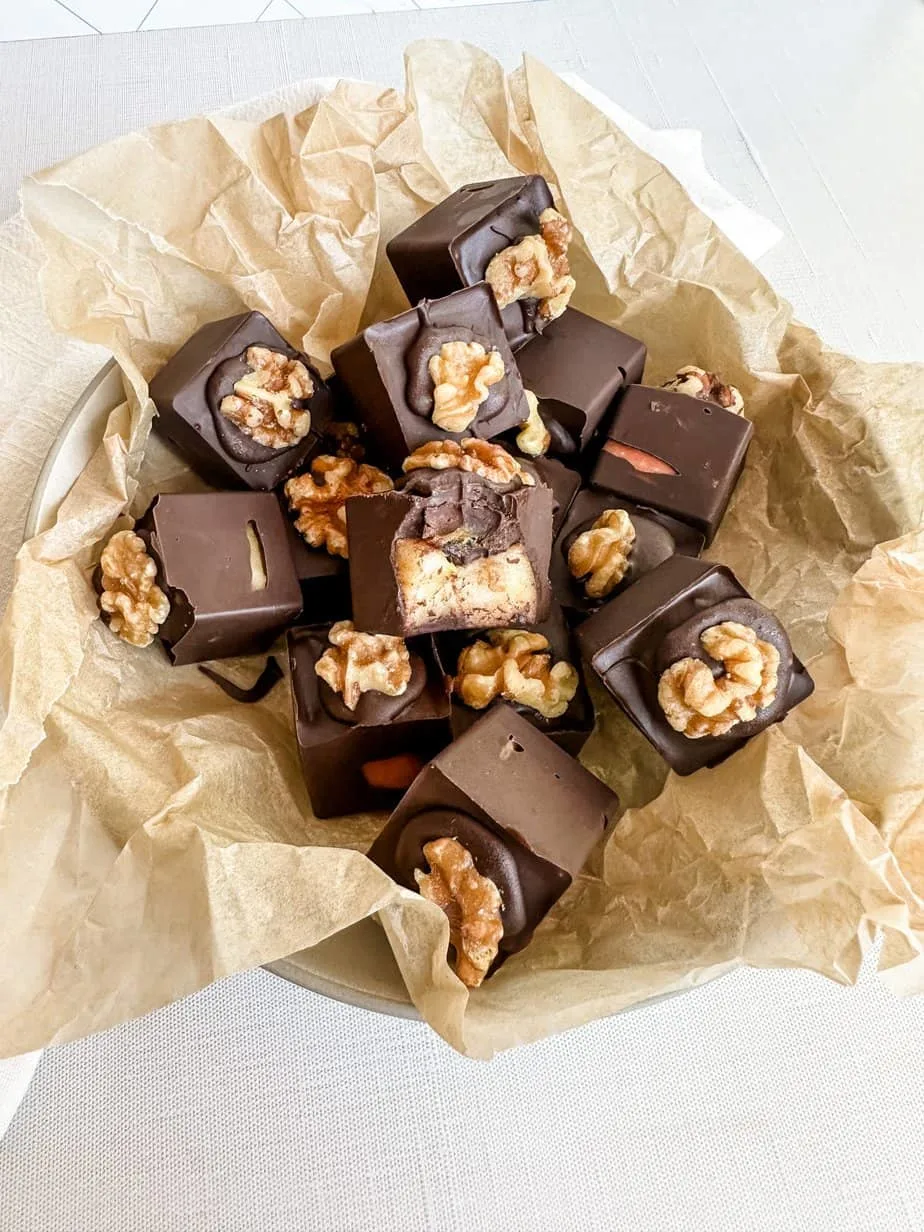 chocolate-covered-apples