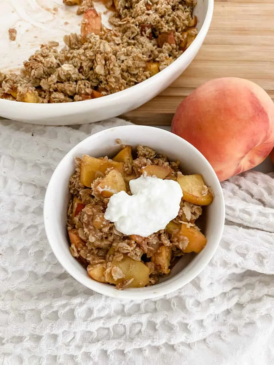 peach-guava-crisp
