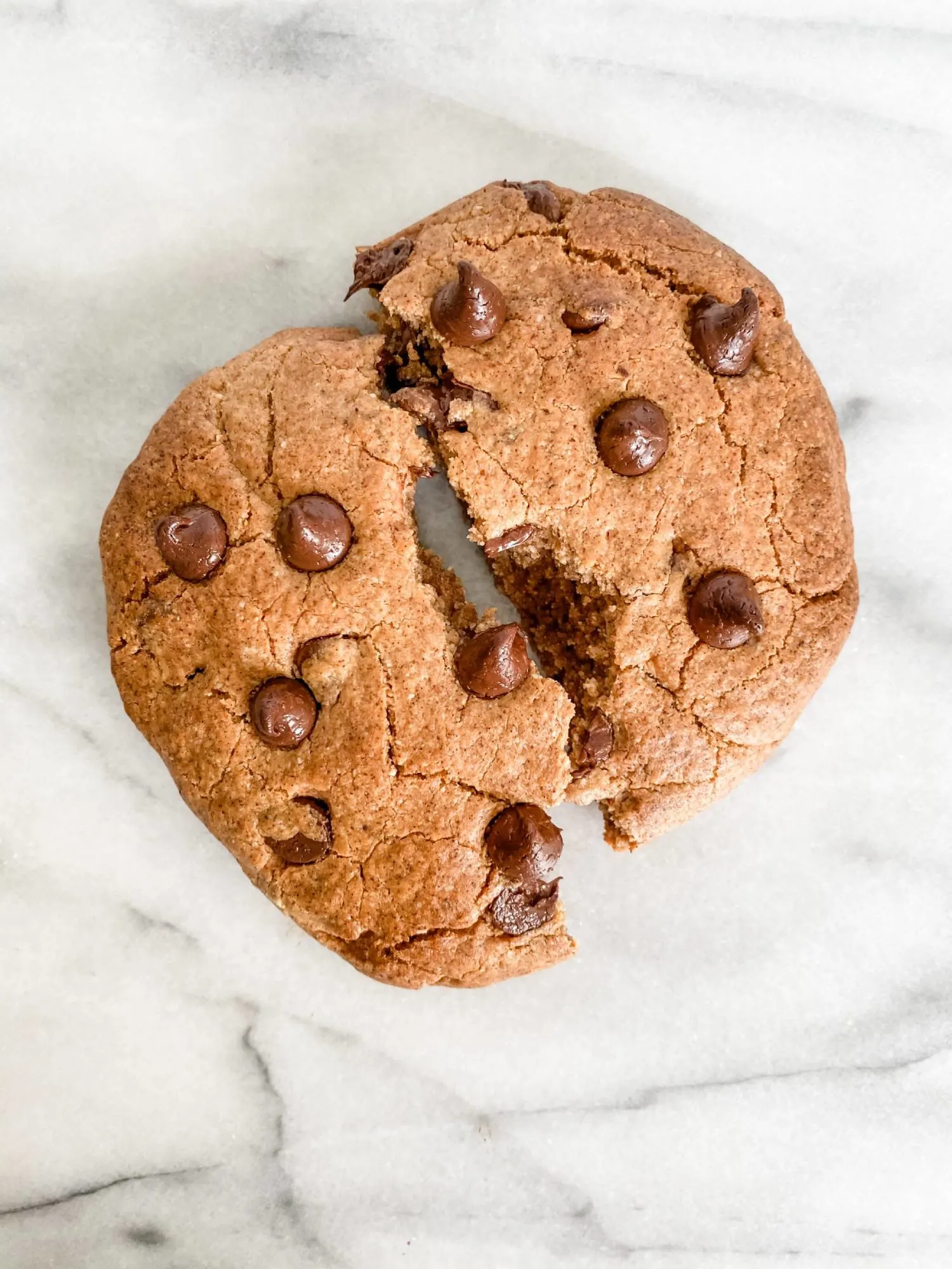 single-serve-chocolate-chip-cookie