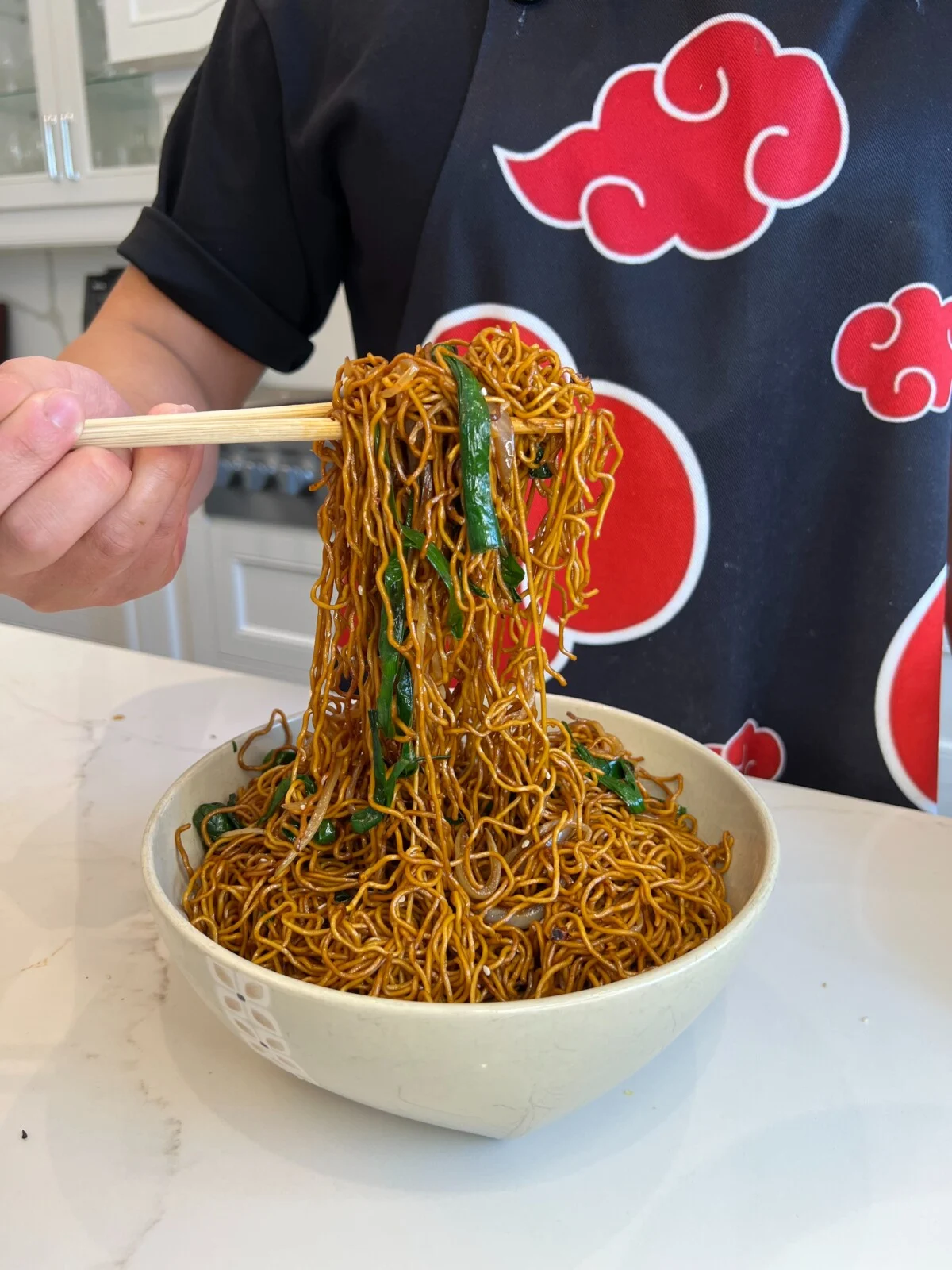 cantonese-soy-sauce-chow-mein-()