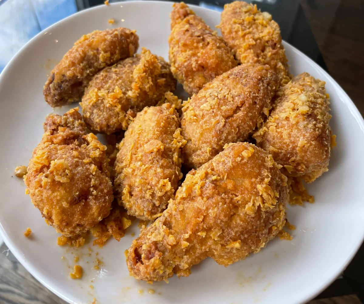 salted-egg-yolk-chicken-wings