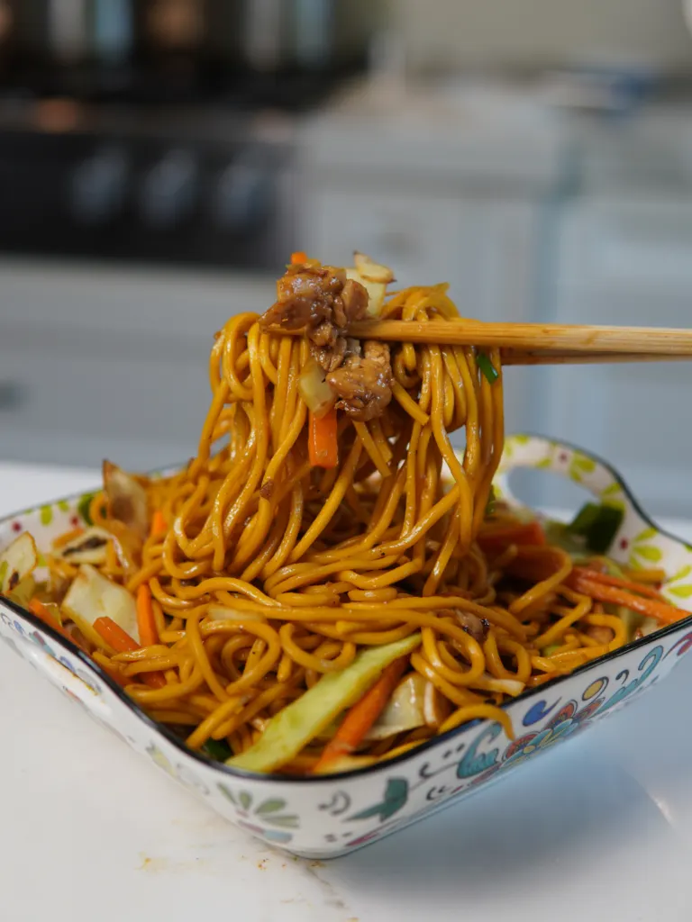 chicken-lo-mein