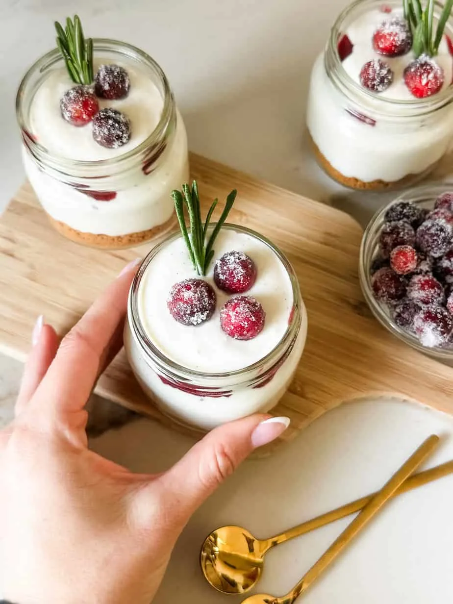 cranberry-cottage-cheesecake-jars