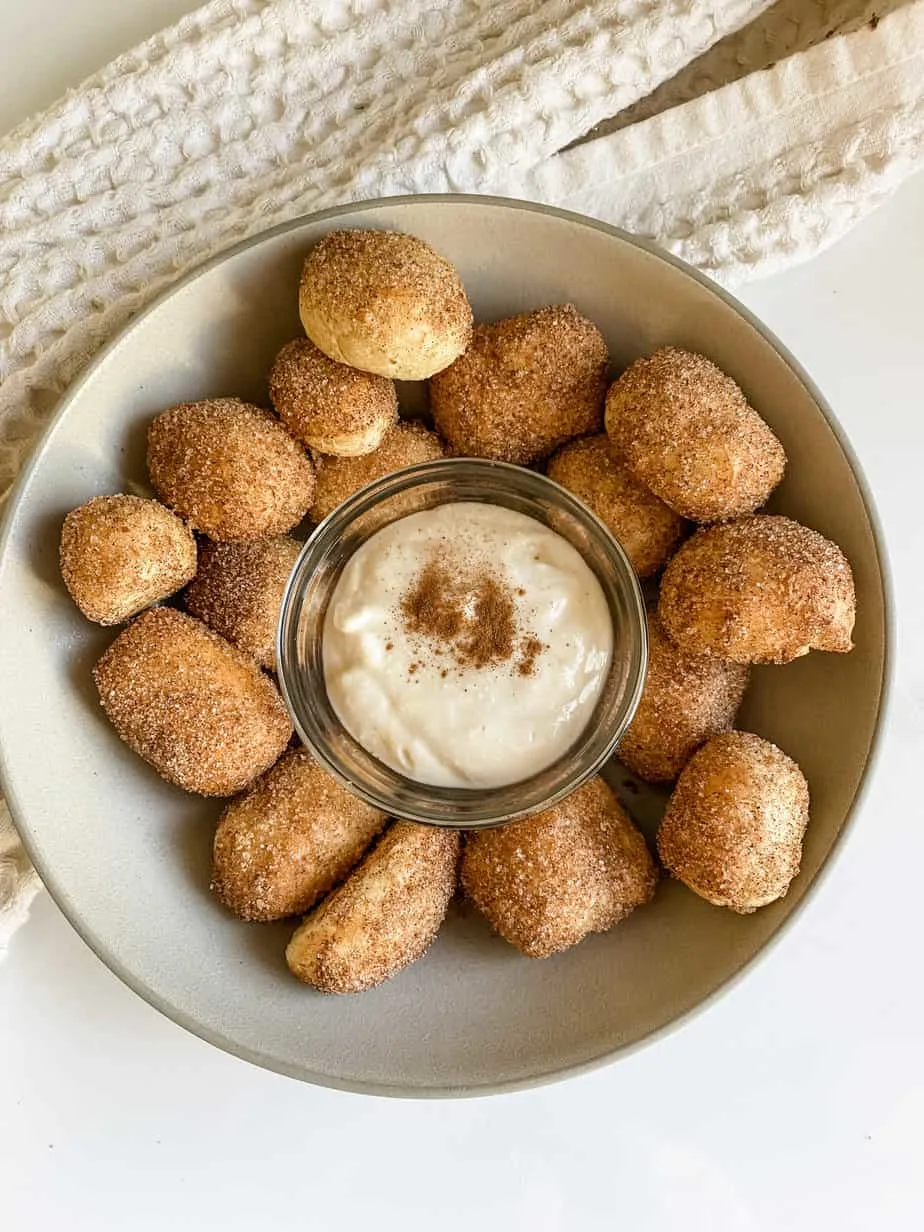 cinnamon-sugar-pretzel-bites