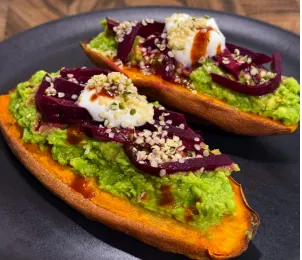 fermented-beets-and-carrots-with-sweet-potato-"toast"-and-mashed-avocado