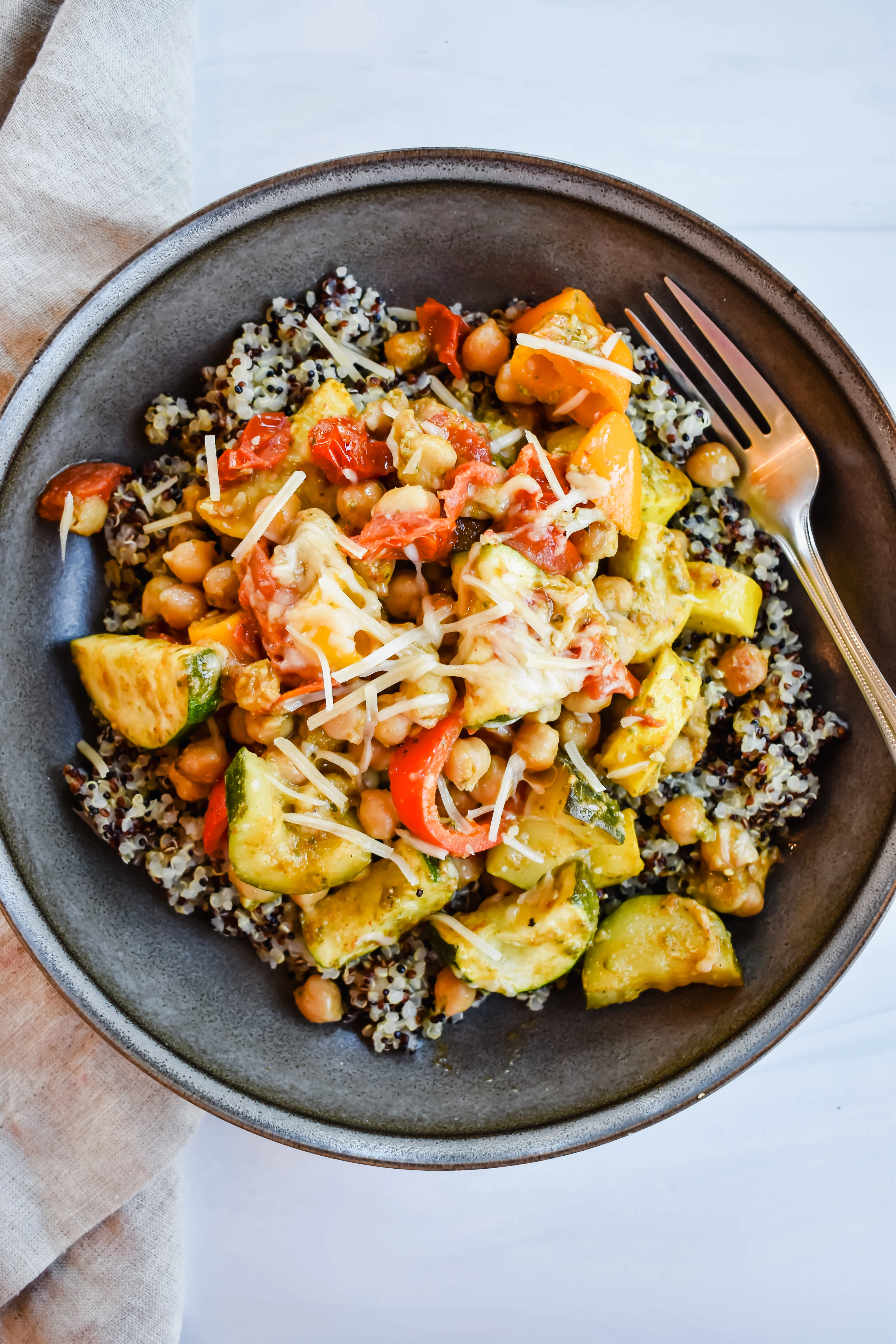 pesto-chicken-veggie-bake