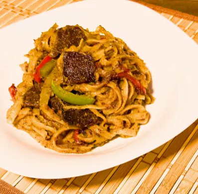 almond-butter-noodles-with-lentil-tofu