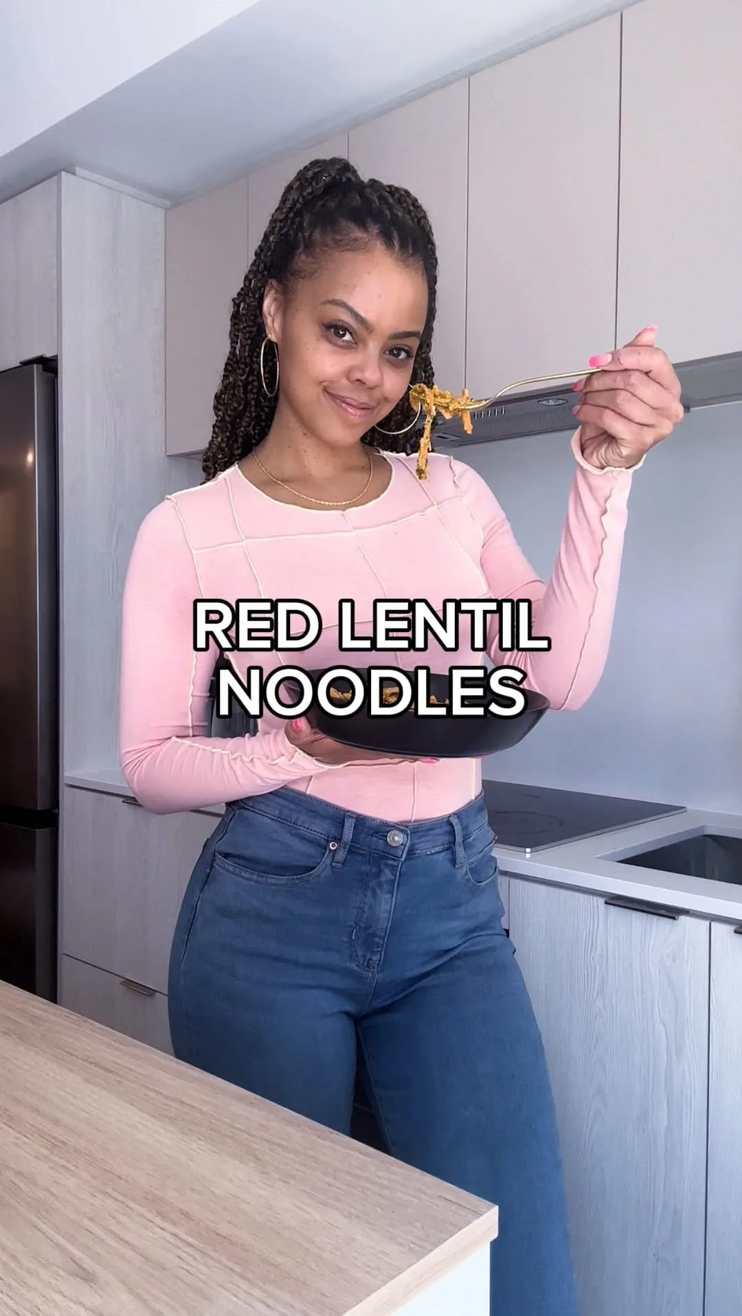 homemade-red-lentil-noodles-with-pistachio-roasted-red-pepper-pesto