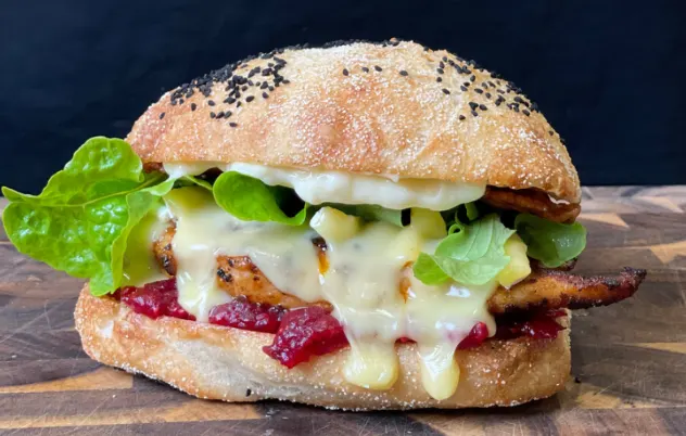 chicken-cranberry-and-camembert