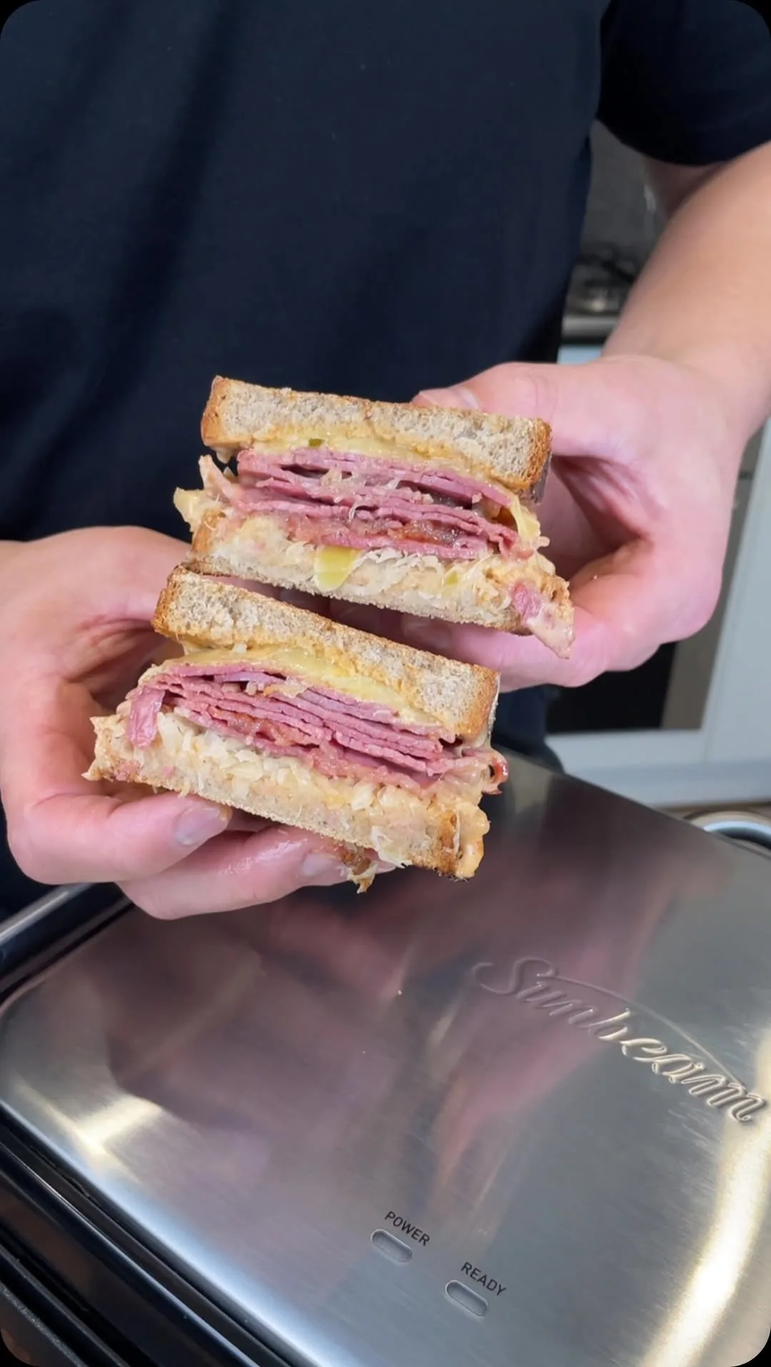 classic-reuben-sandwich