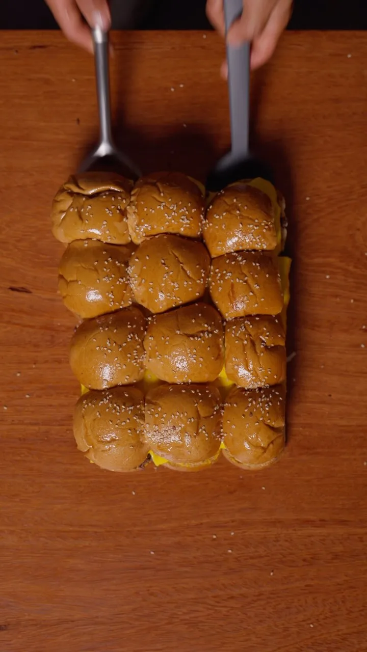 mini-cheeseburgers-mini-cheeseburgers