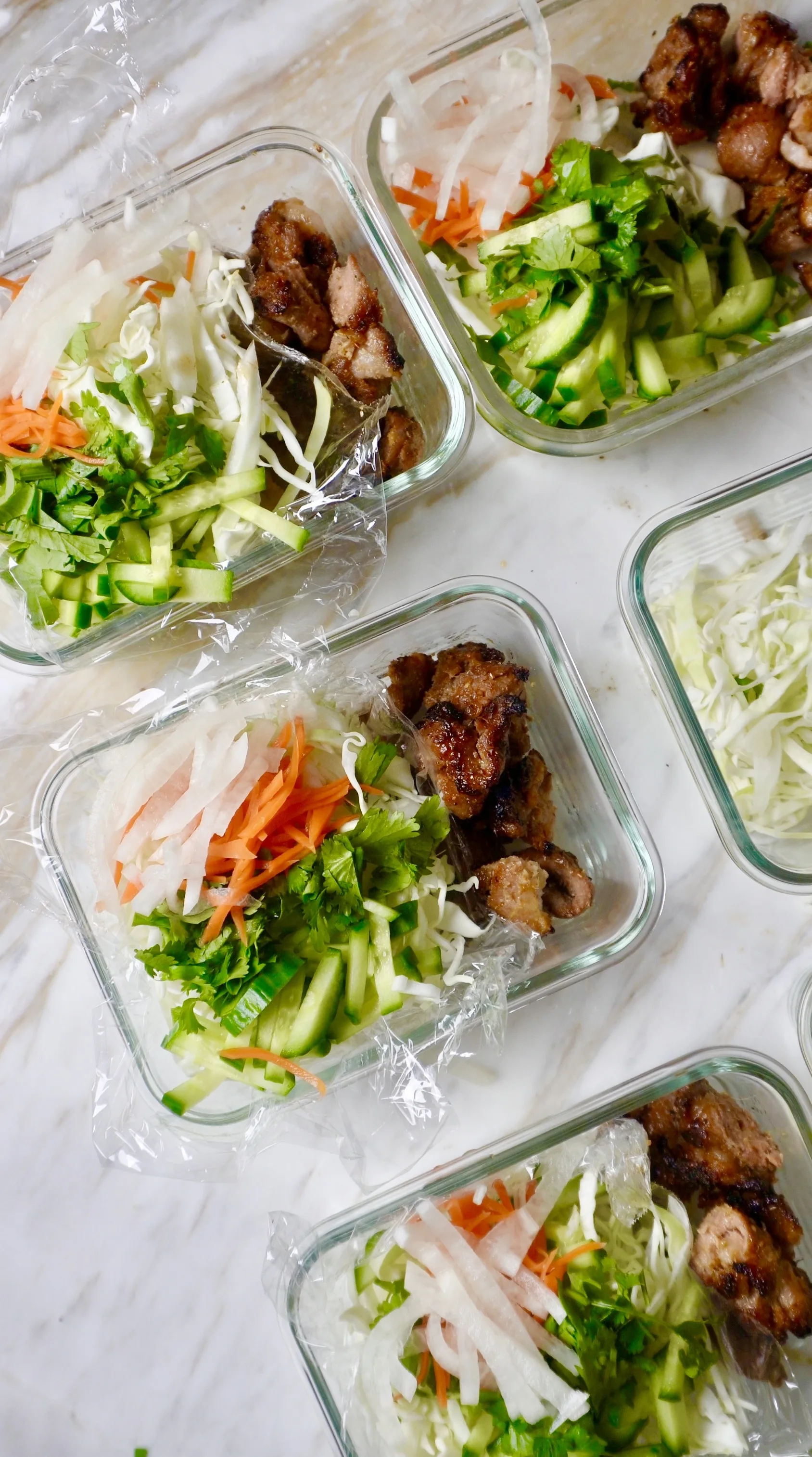 banh-mi-salad