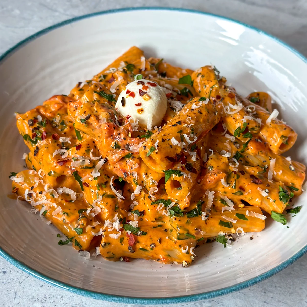 creamy-tomato-garlic-pasta-recipe