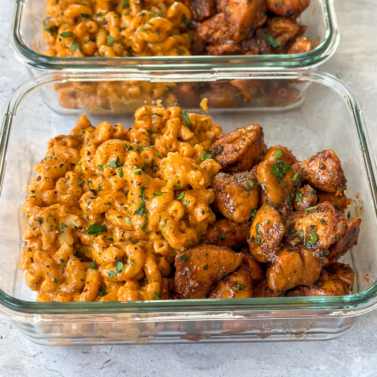 high-protein-honey-garlic-butter-chicken-with-mac-and-cheese