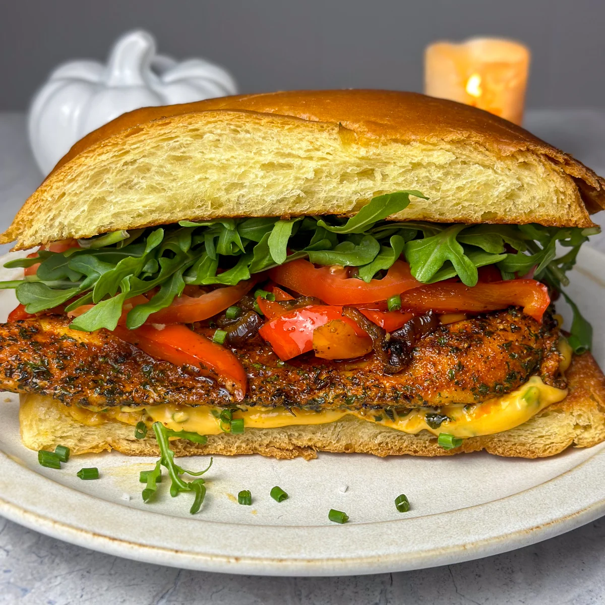 best-cajun-chicken-sandwich-recipe-(with-spicy-mayo)