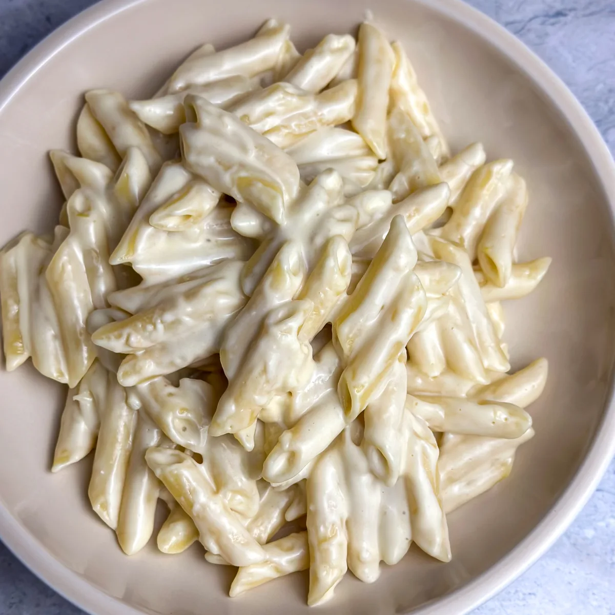 creamy-garlic-penne-pasta
