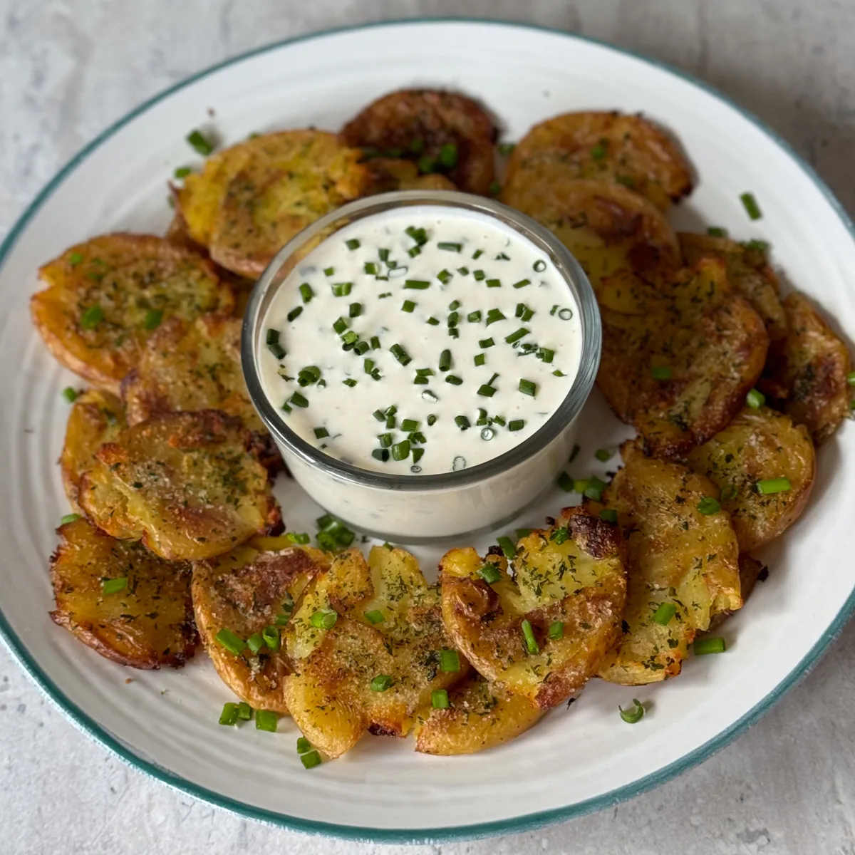 easy-smashed-potatoes-recipe