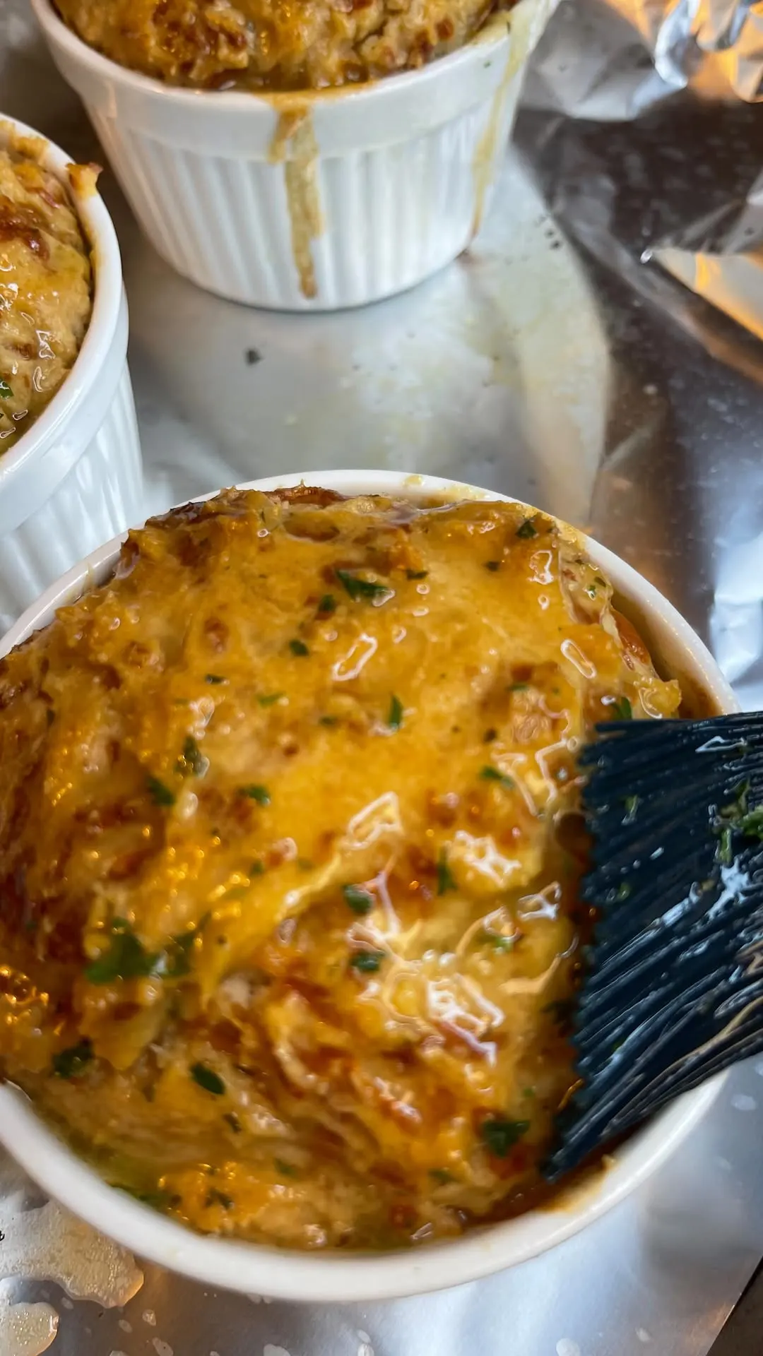 cheddar-bay-biscuit-chicken-pot-pie