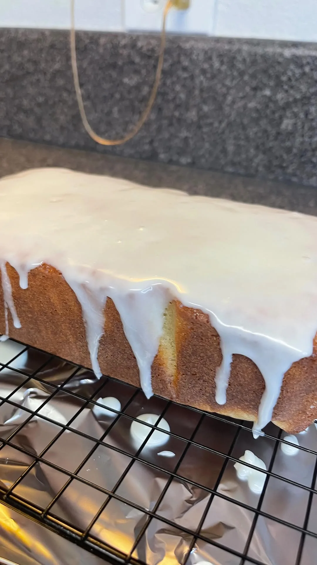 lemon-pound-cake-loaf