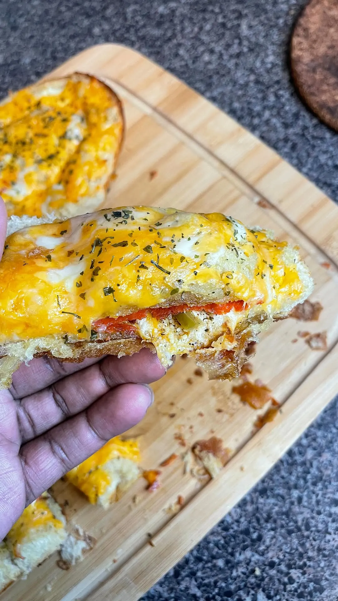 stuffed-pizza-garlic-bread-magic