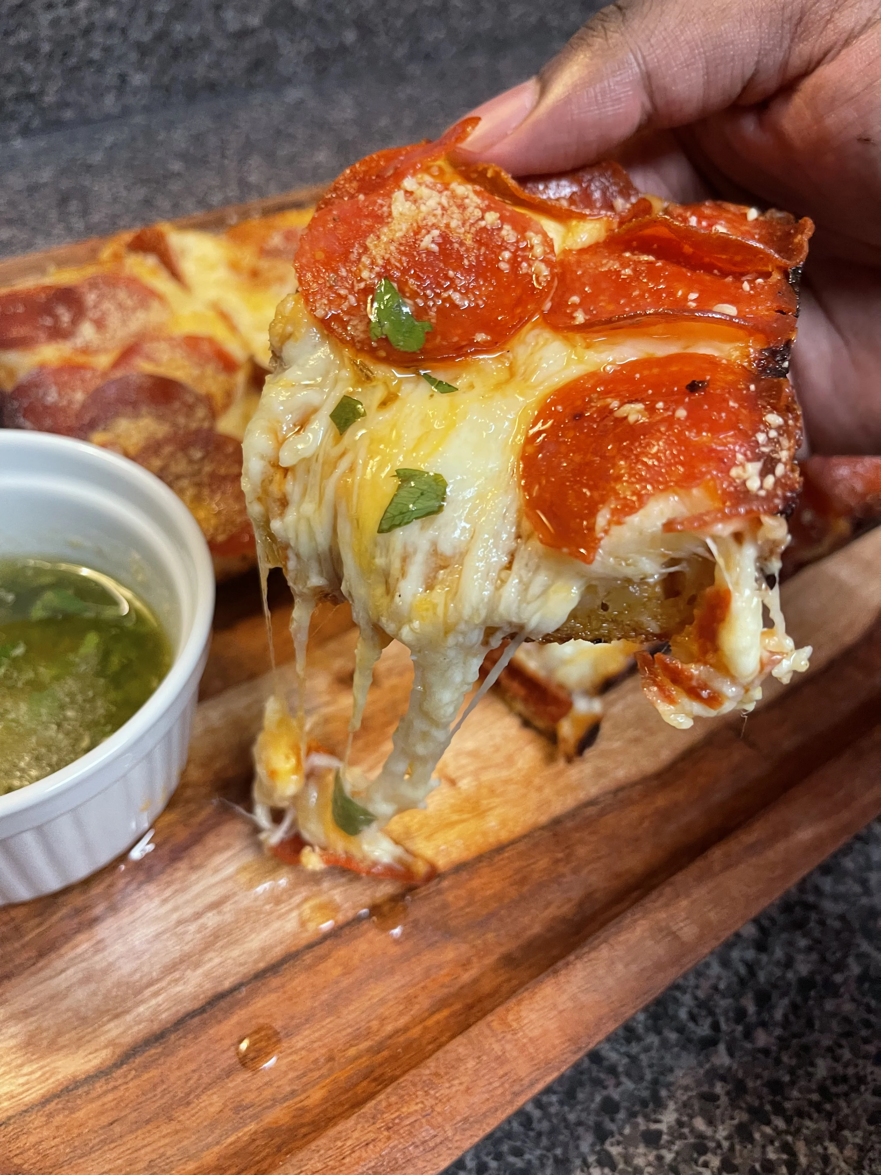 detroit-style-pizza