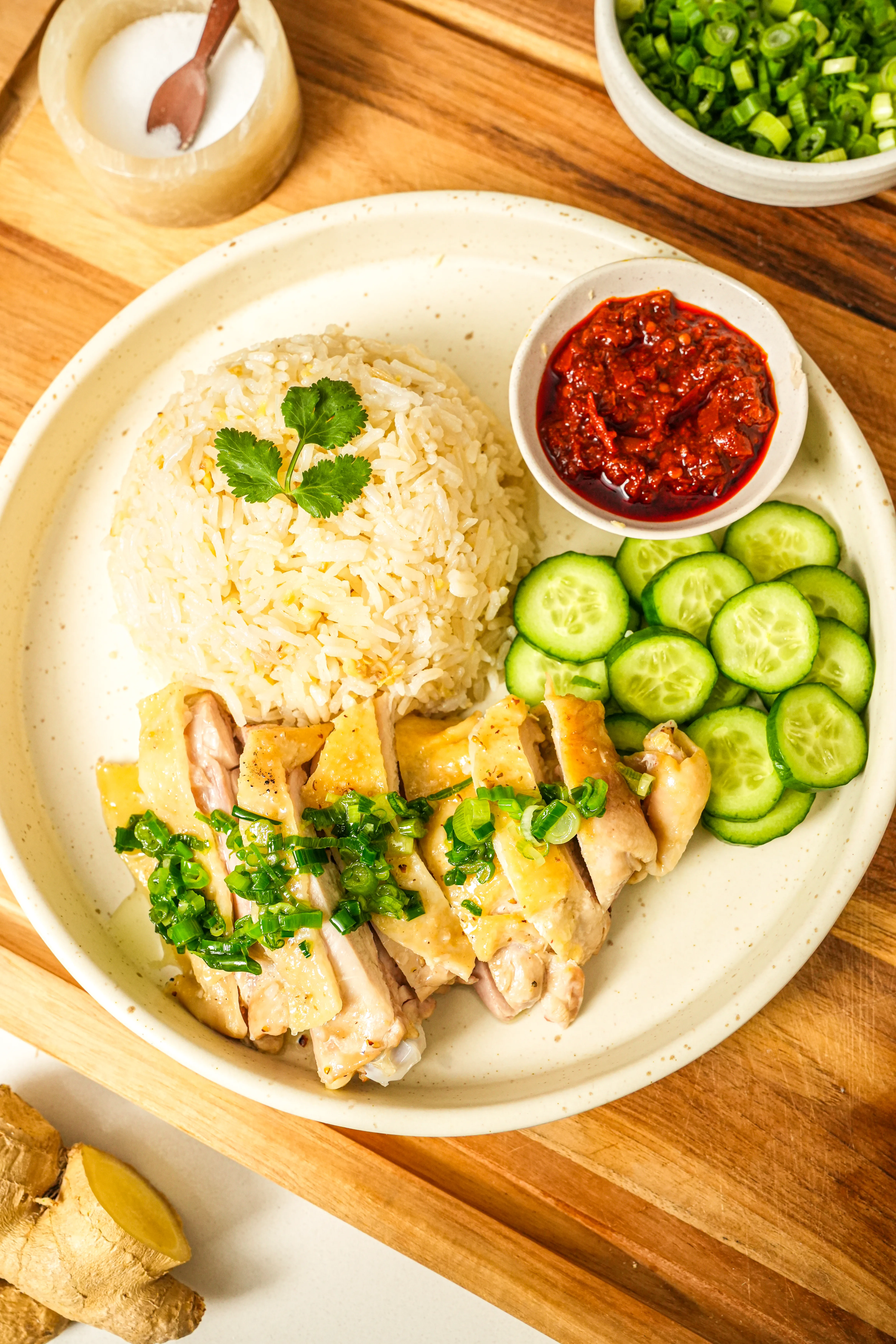 chicken-and-rice-with-scallion-oil