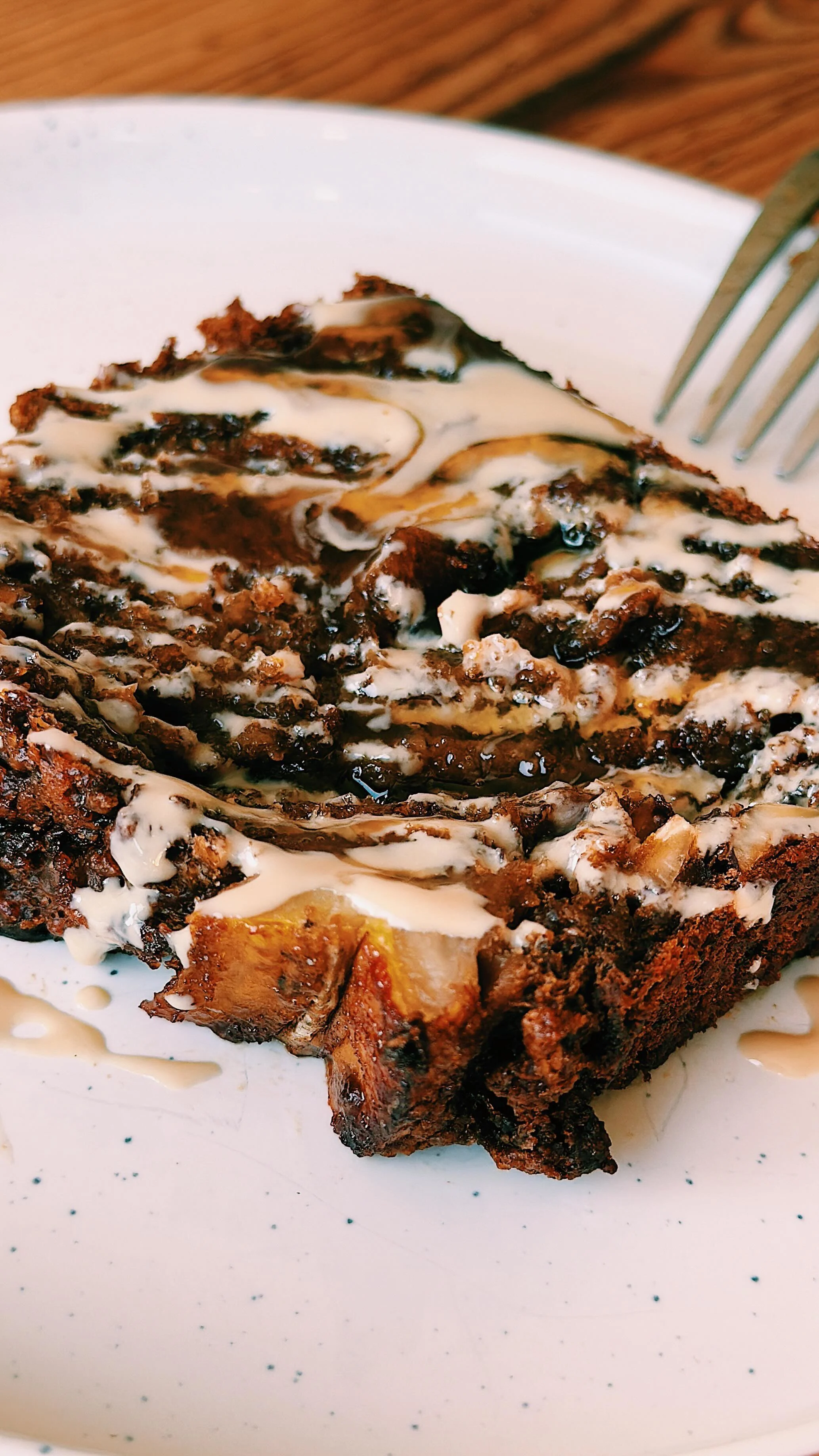 blueberry-and-hazelnut-banana-bread-with-tahini-and-maple-drizzle-2
