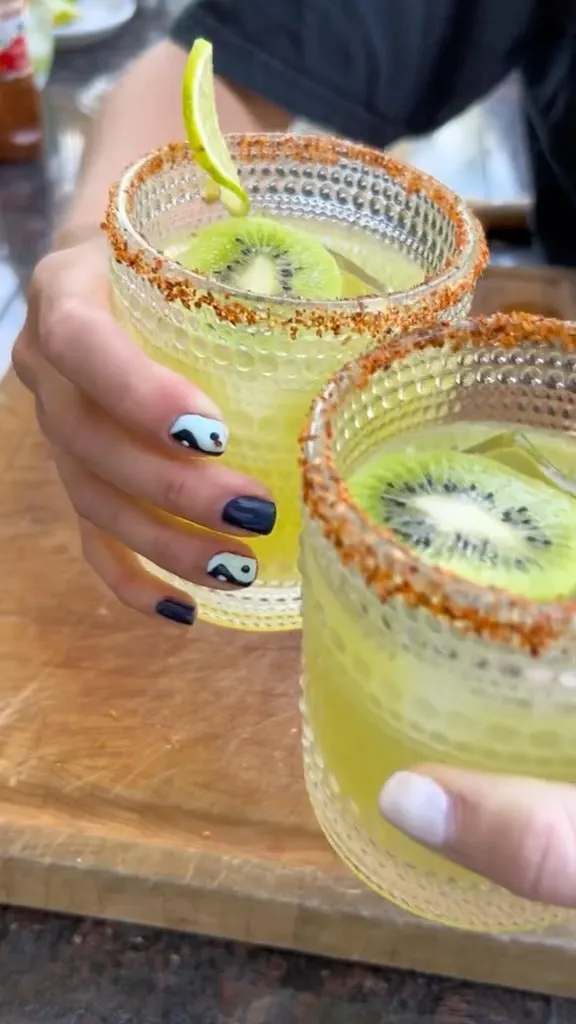 spicy-kiwi-margarita