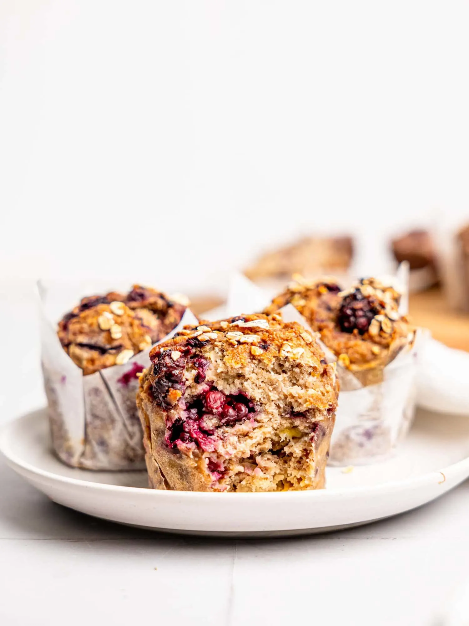 banana-blackberry-muffins