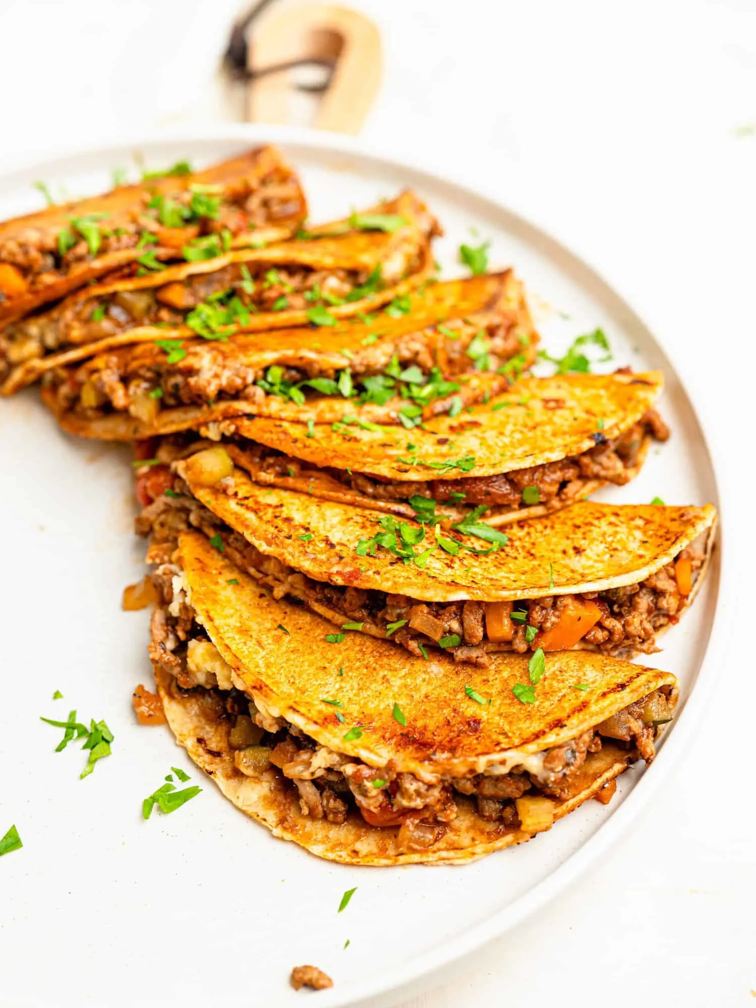 easy-and-healthy-bolognese-tacos