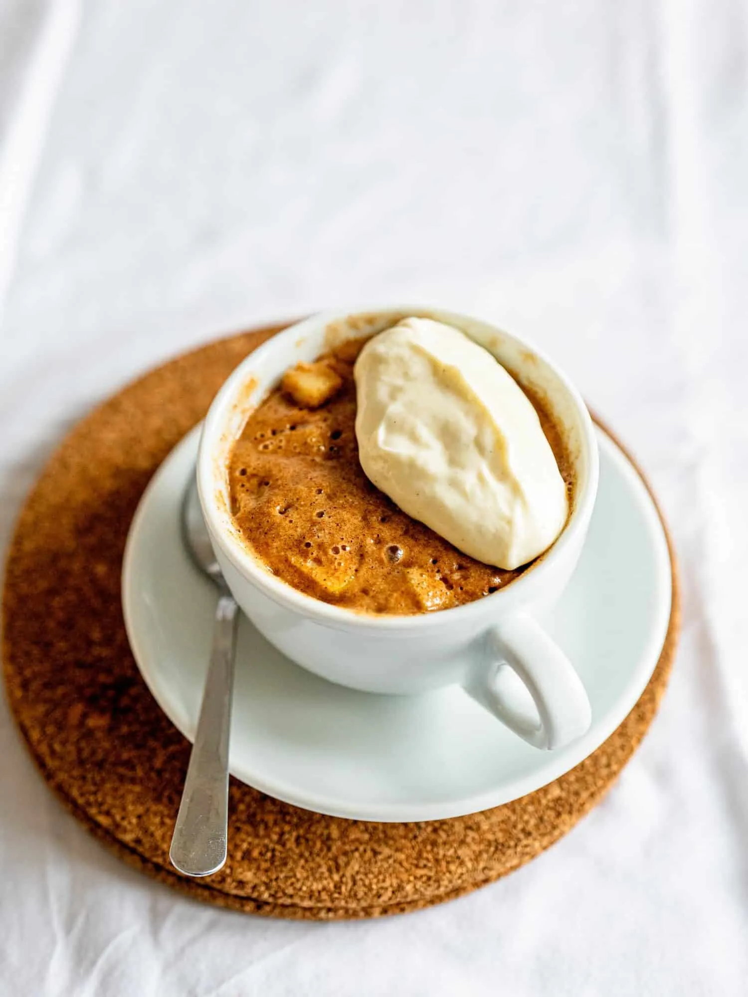 healthy-apple-cake-in-a-mug