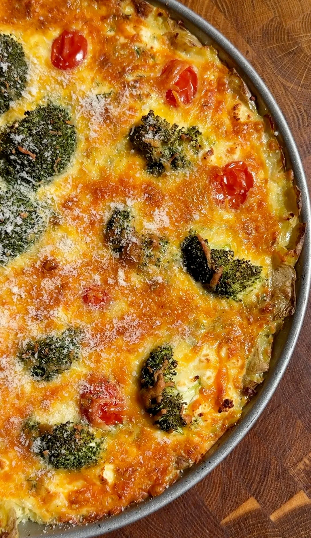 potato-crust-quiche-with-broccoli