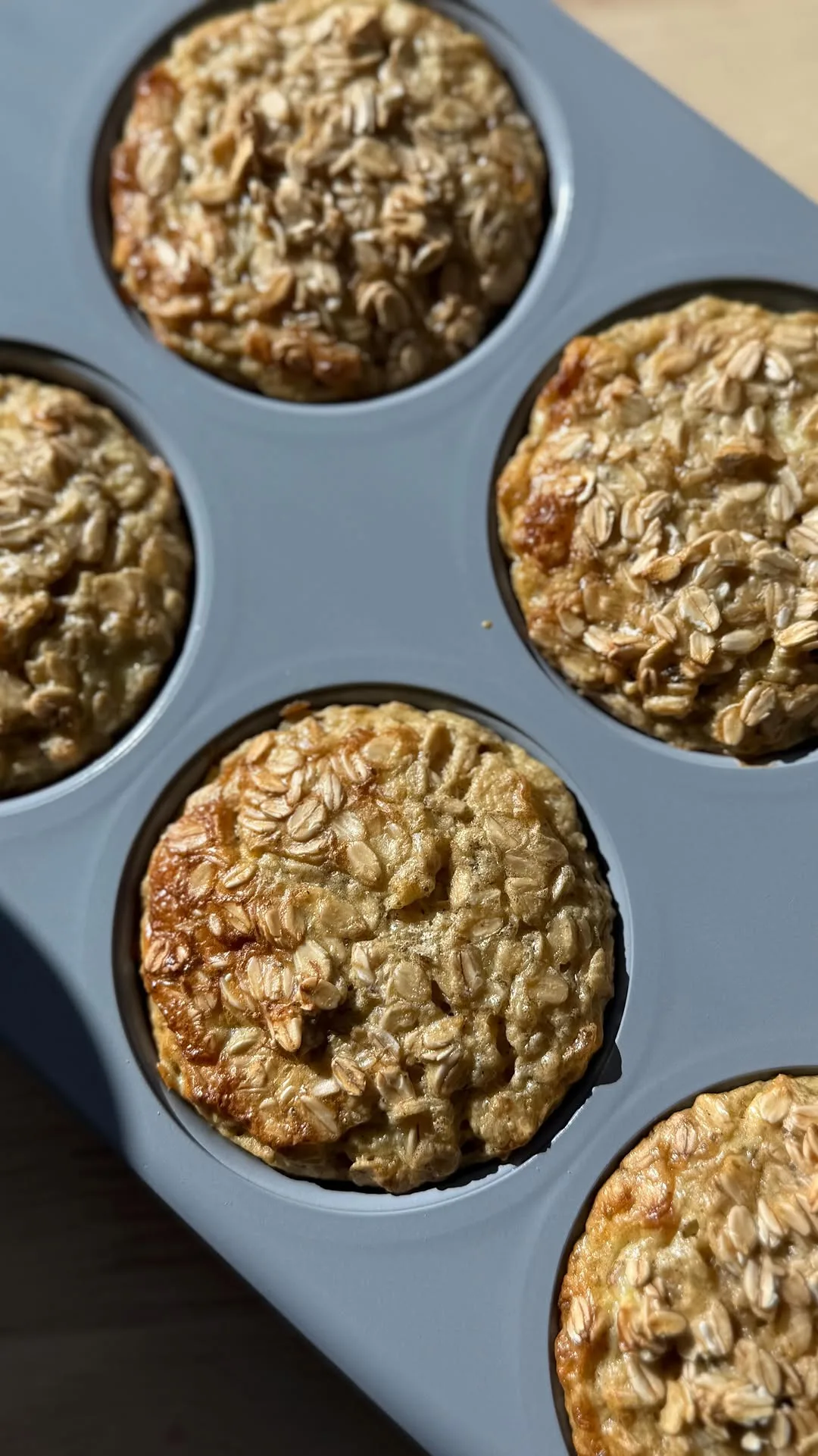yogurt-and-banana-oatmeal-cups
