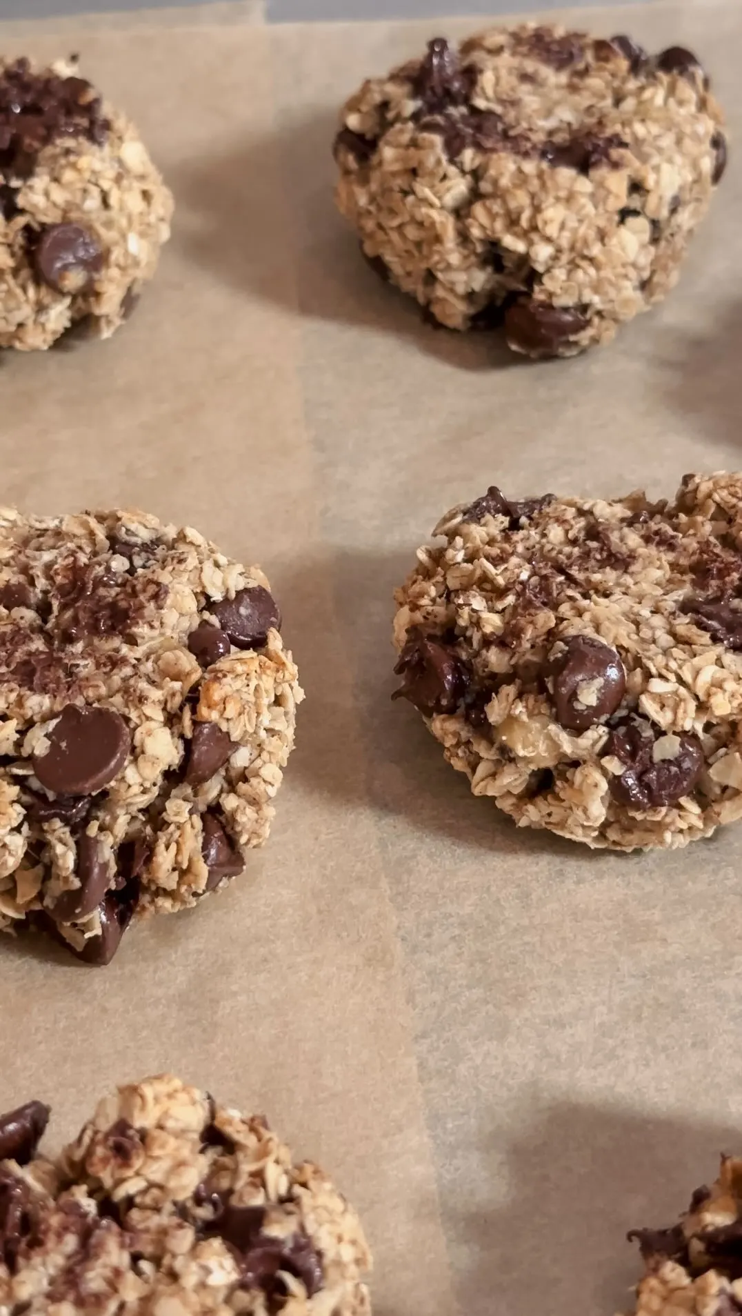 chocolate-pb-banana-breakfast-cookies