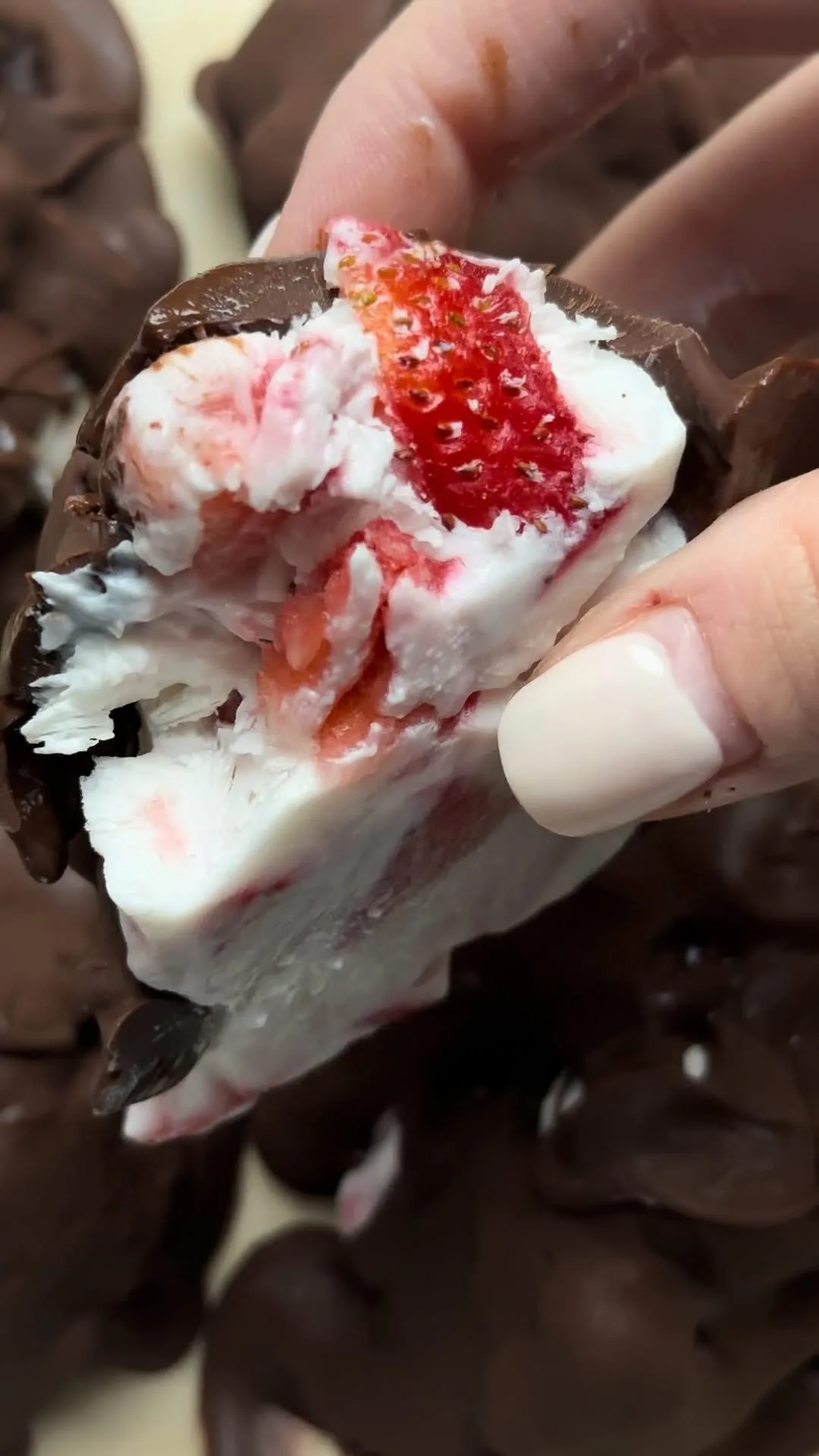 strawberry-yogurt-clusters