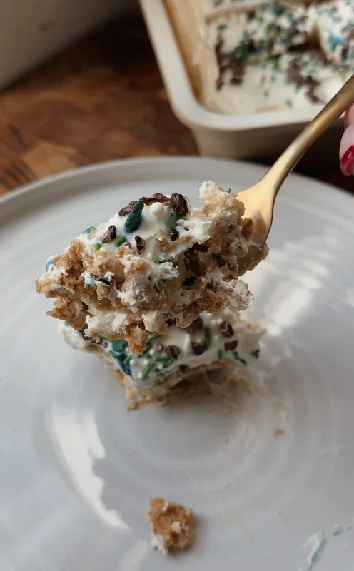 santa's-milk-and-cookies-tiramisu