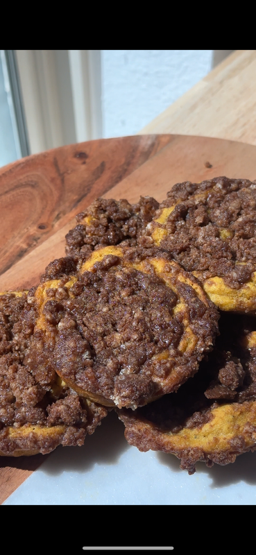 pumpkin-crumb-cake-donuts