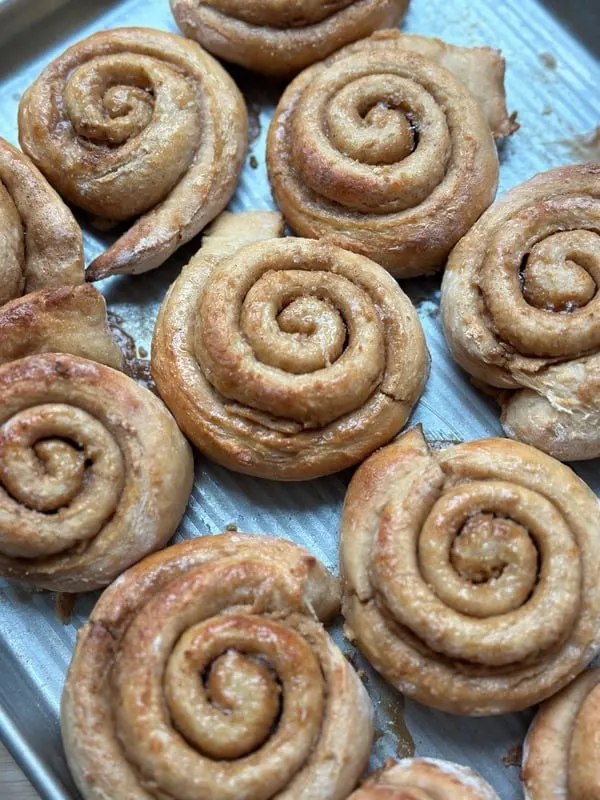 cottage-cheese-cinnamon-rolls