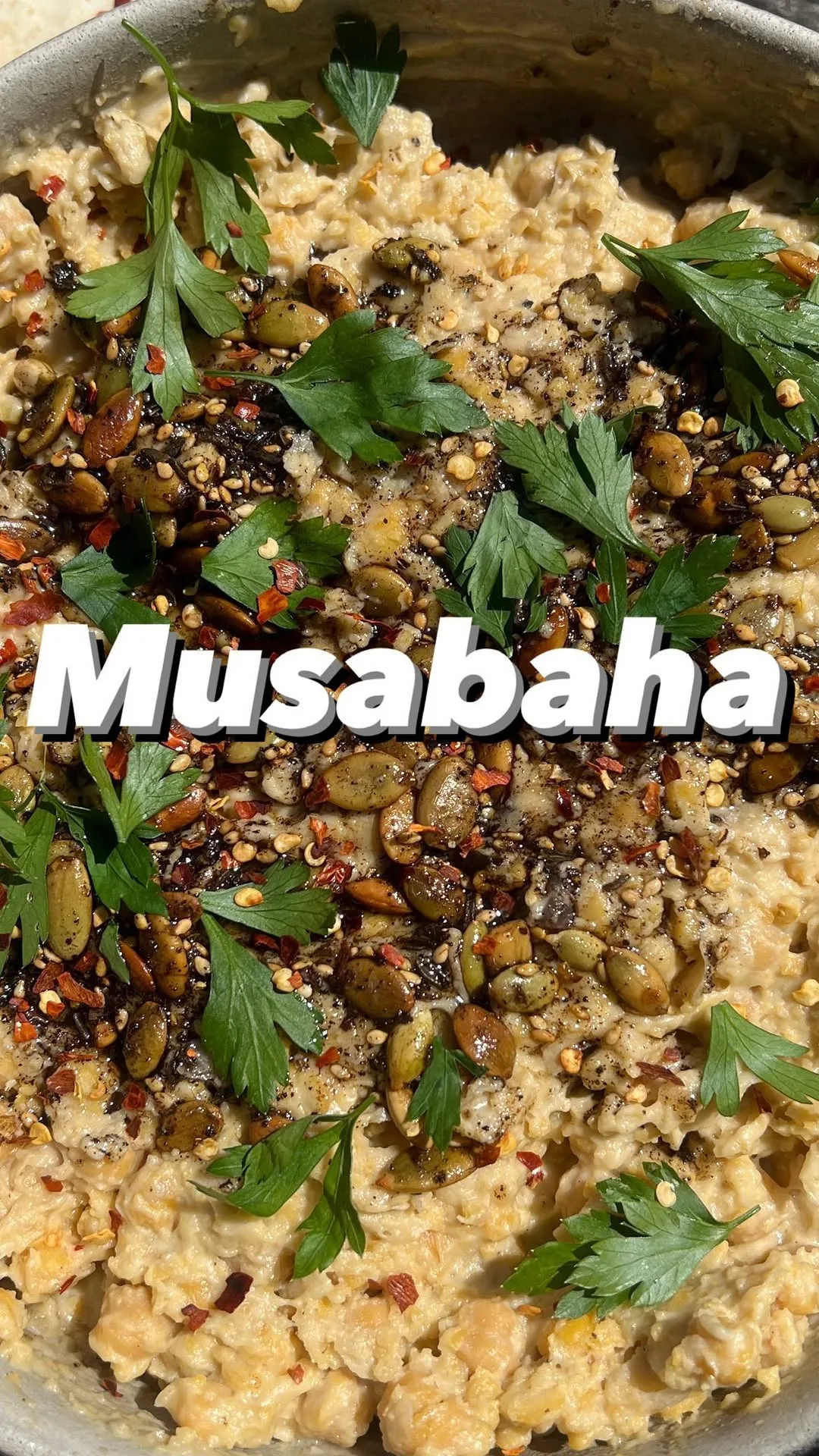 musabaha-(warm-chickpeas-with-tahini)