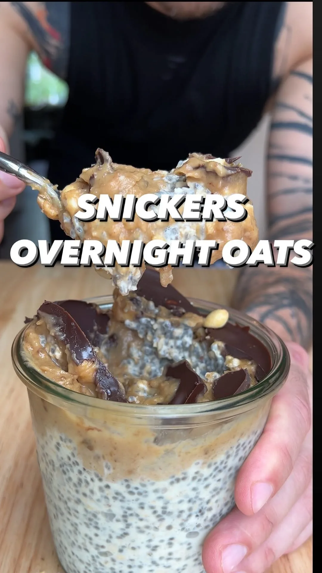 snicker-overnight-oats